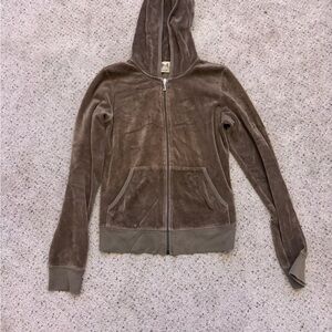 RARE vintage circa 2003 “juicy icon” velour tracksuit